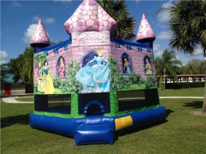 Disney Princess Club House Castle