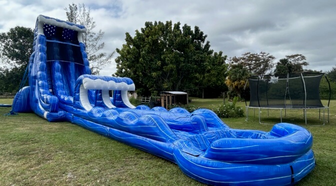 30ft Tsunami Water Slide