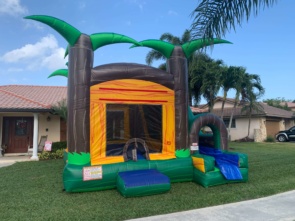 4 in 1 Paradise Jump and Splash
