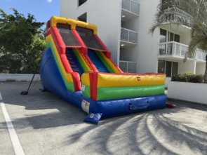 Baby Screamer 18′ Dry Slide